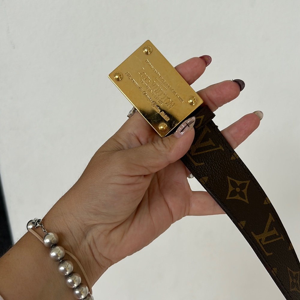 Louis Vuitton monogram belt size 95 excellent condition